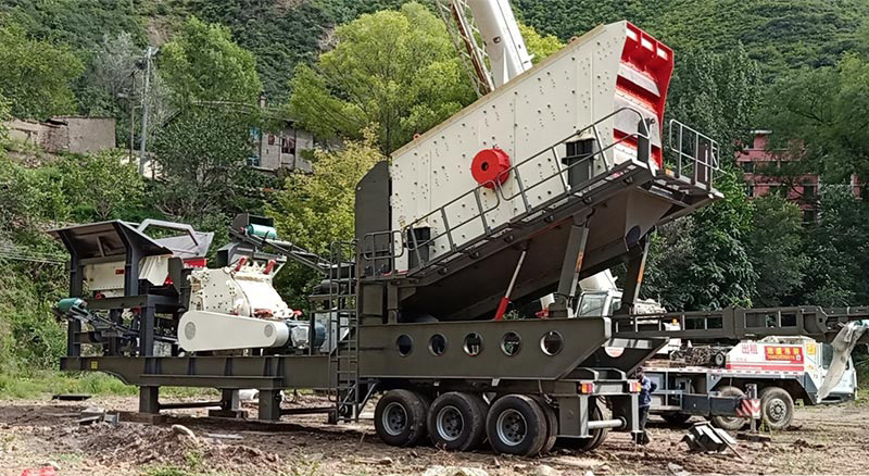 Mobile Crushing Plant